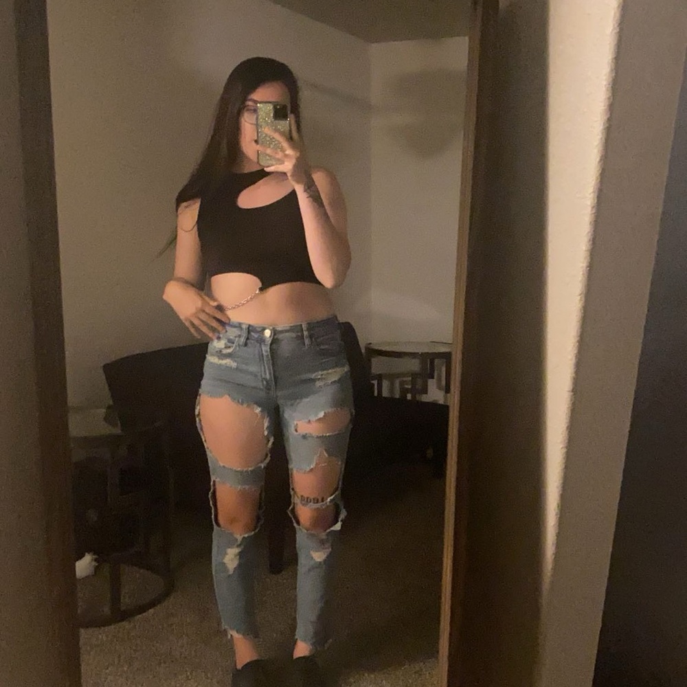 Black crop top